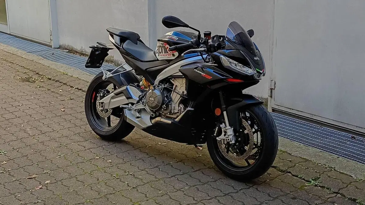 Aprilia Tuono 660 Factory (2022 - 24)  (6)
