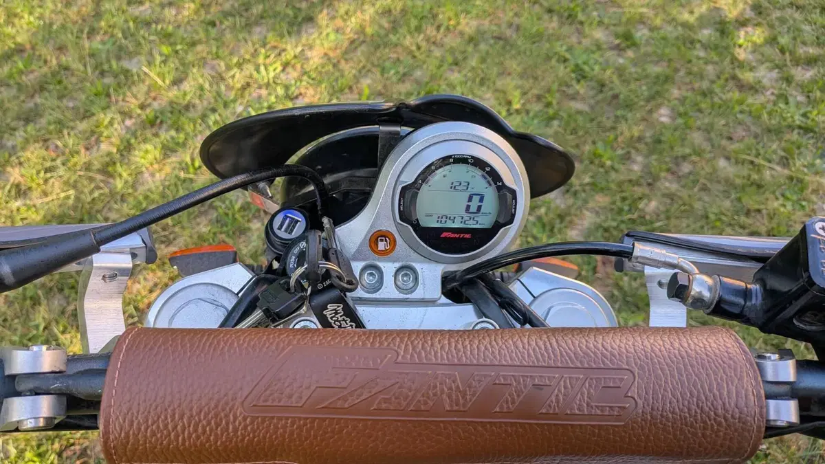 Fantic Motor Caballero 500 Scrambler Deluxe (2021 - 23)  (7)