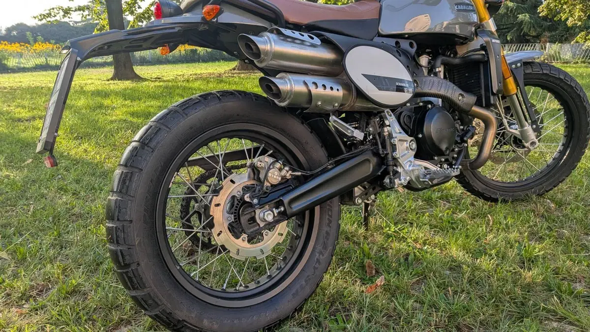 Fantic Motor Caballero 500 Scrambler Deluxe (2021 - 23)  (12)