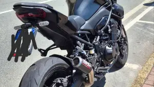 Kawasaki Z 900 (2025 - 27)  (4)
