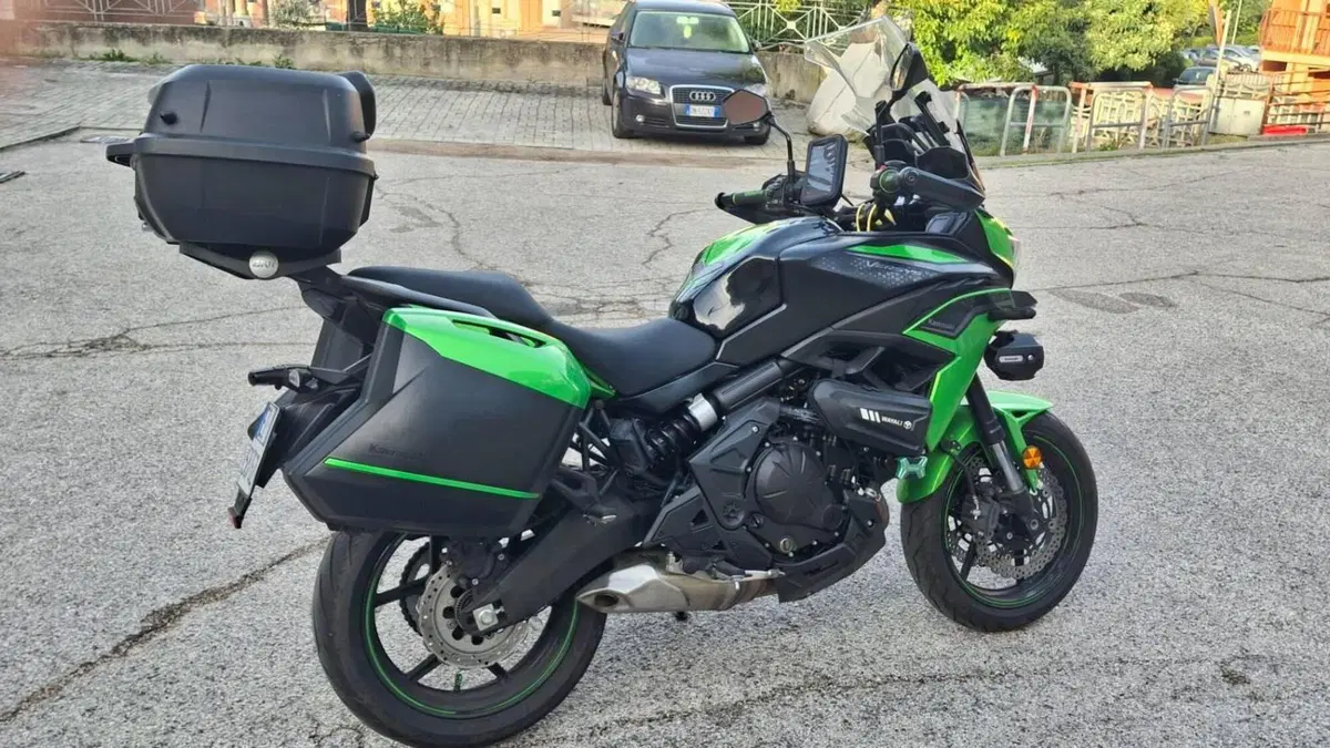 Kawasaki Versys 650 Grand Tourer (2022 - 24)  (3)