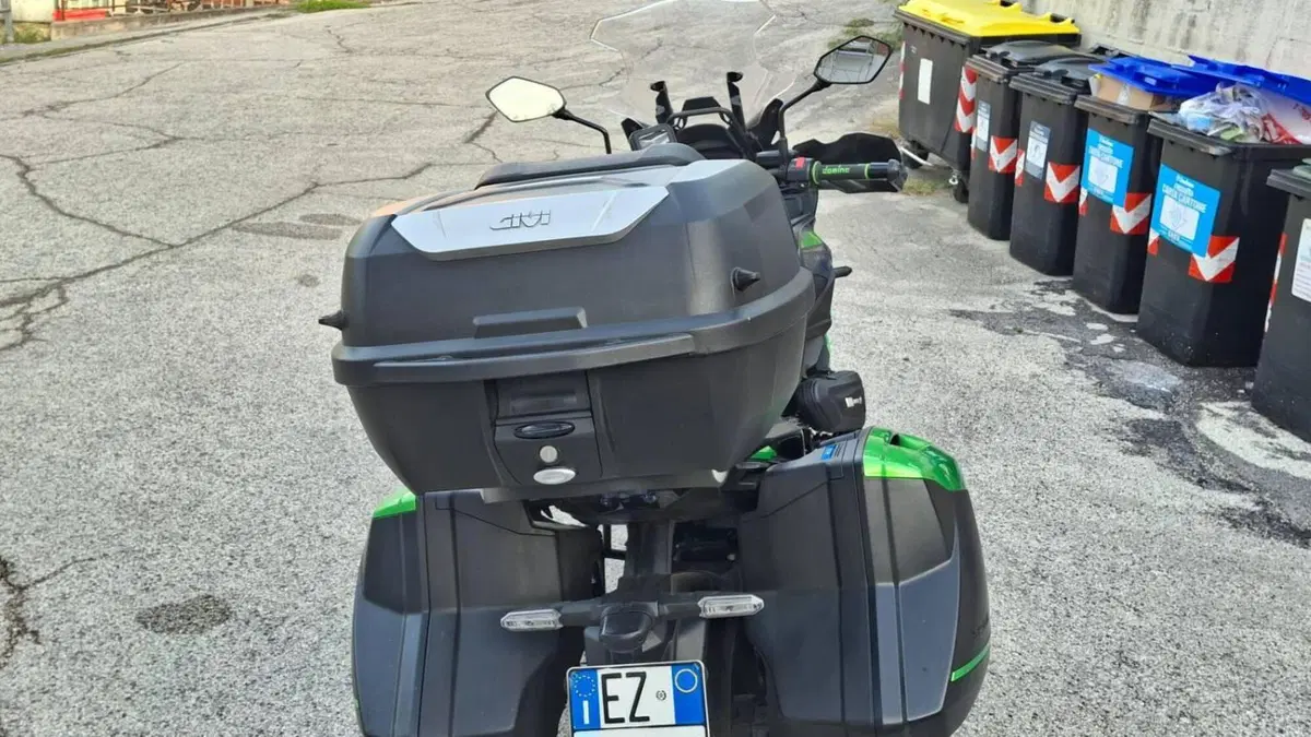 Kawasaki Versys 650 Grand Tourer (2022 - 24)  (4)