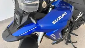 Suzuki V-Strom 800SE (2023 - 24)  (2)