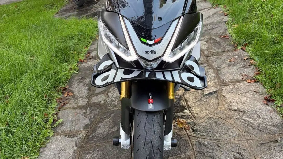Aprilia Tuono V4 (2025 - 26)  (3)