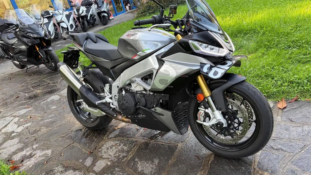 Aprilia Tuono V4 (2025 - 26)  (4)