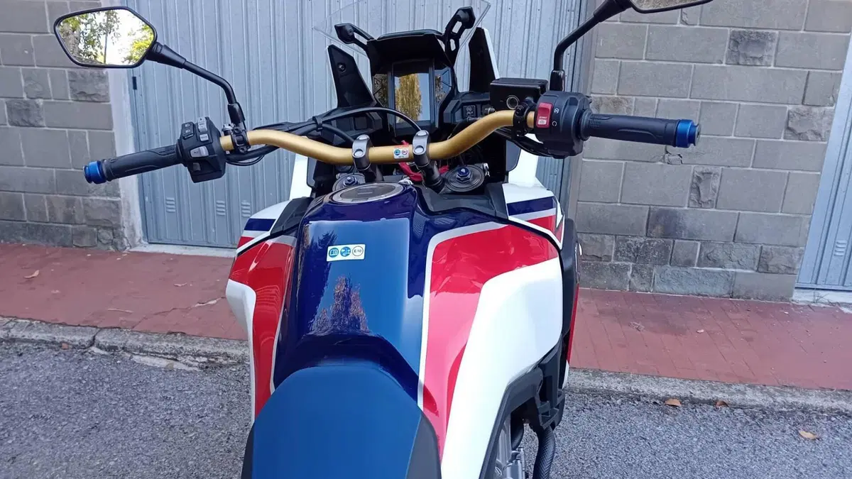 Honda Africa Twin CRF 1000L (2018 - 19)  (2)