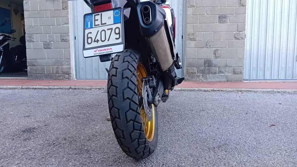 Honda Africa Twin CRF 1000L (2018 - 19)  (6)