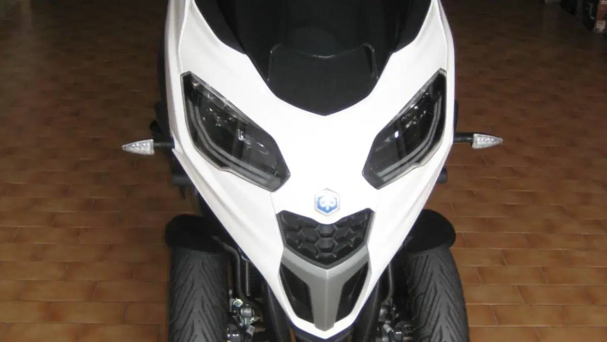 Piaggio MP3 310 (2025 - 26) 