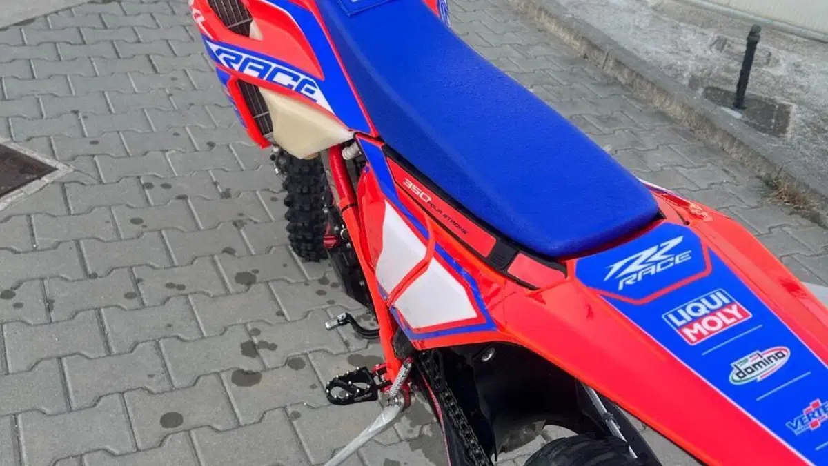Betamotor RR 350 4T Enduro Race (2025)  (3)