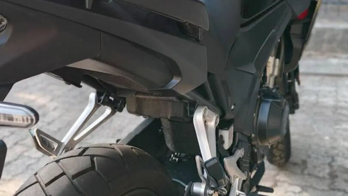 Honda CB 500 X (2022 - 23)  (6)
