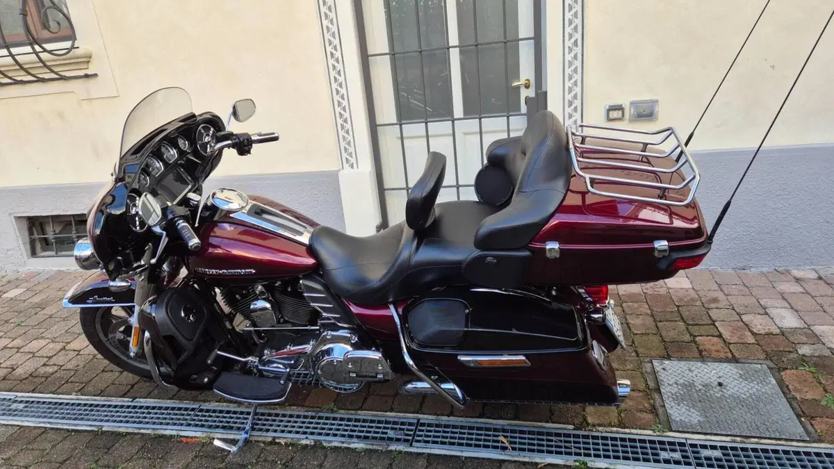Harley-Davidson 1690 Electra Glide Ultra Limited Low (2014 - 16) - FLHTKL  (3)