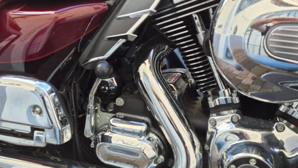 Harley-Davidson 1690 Electra Glide Ultra Limited Low (2014 - 16) - FLHTKL  (6)