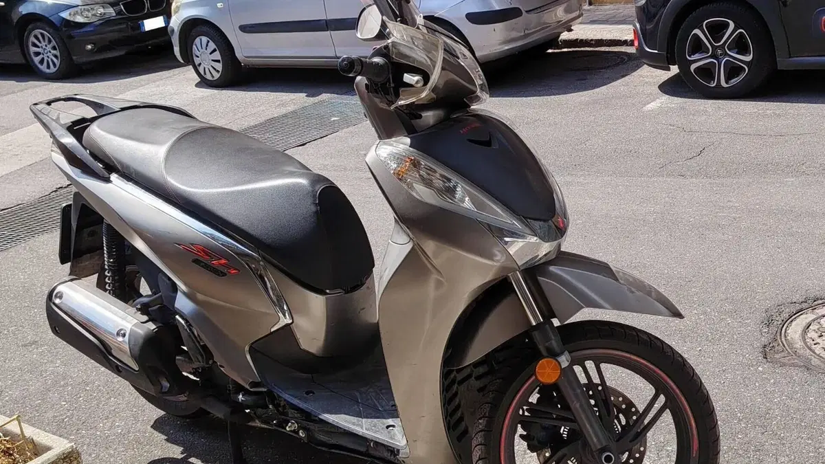 Honda SH 300 i Sport ABS (2018 - 20)  (5)