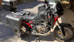 Honda Africa Twin CRF 1100L (2020 - 21)  (2)