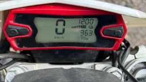 Betamotor RR 125 2T Enduro (2019)  (5)
