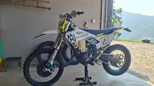 Husqvarna FE 450 (2024)  (2)