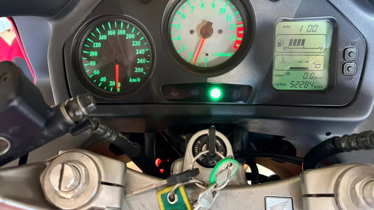 Honda VFR 800 (1998 - 01) 