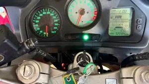 Honda VFR 800 (1998 - 01) 