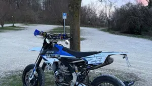 Yamaha YZ 450 F (2017) 