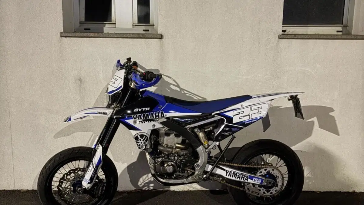 Yamaha YZ 450 F (2017)  (4)