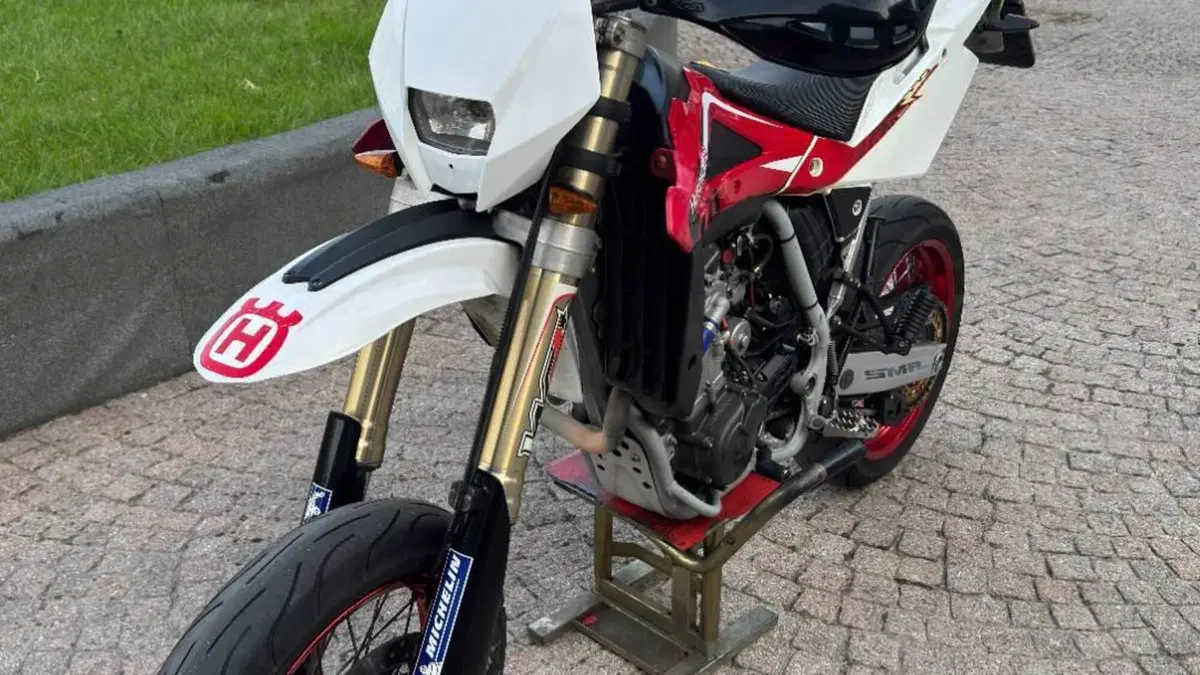 Husqvarna SM 510 R (2007)  (2)
