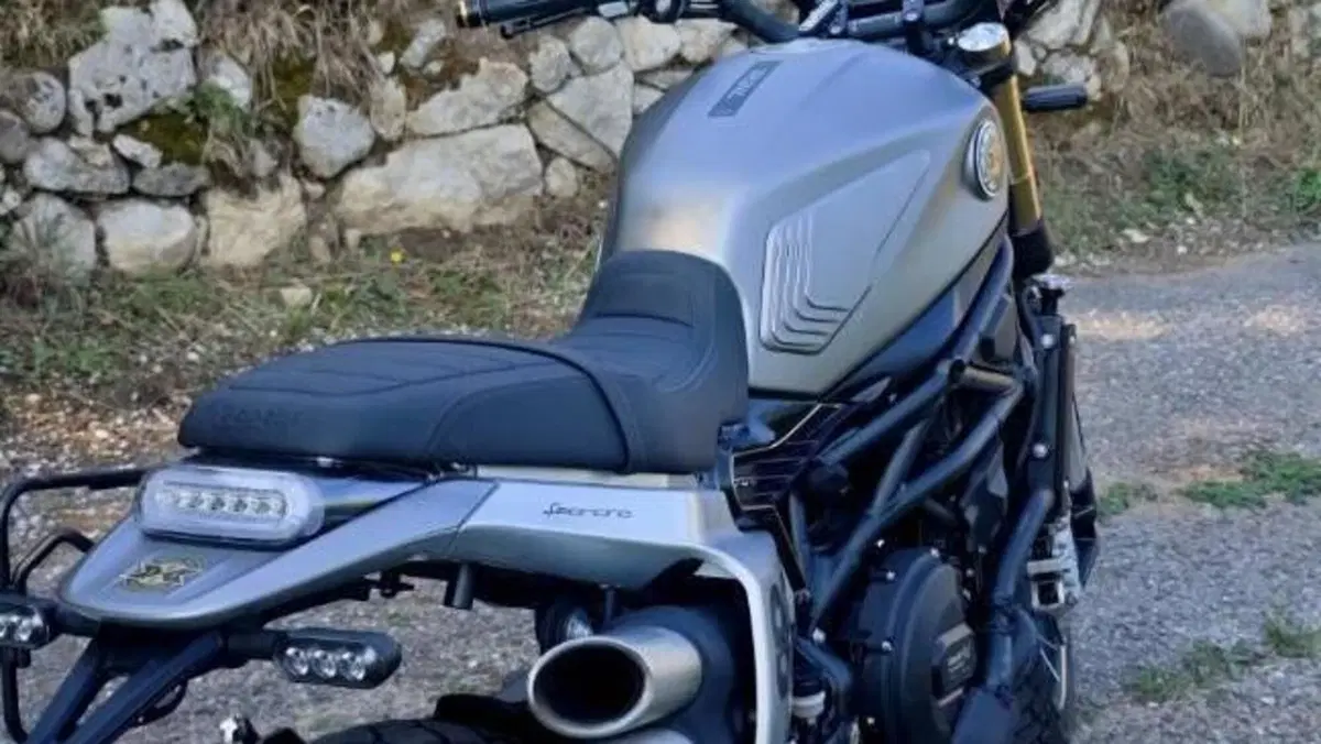 Benelli Leoncino 800 Trail (2022 - 26)  (2)