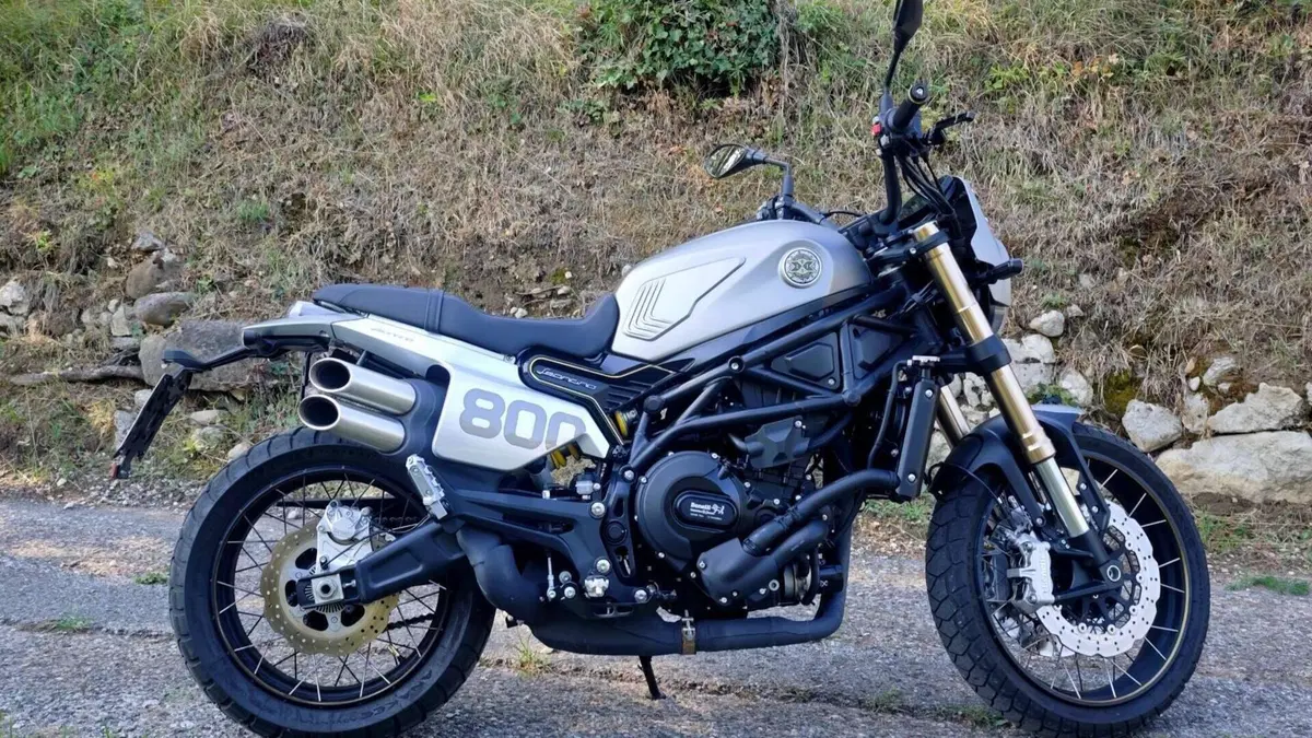 Benelli Leoncino 800 Trail (2022 - 26)  (3)