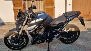 Honda CB 750 Hornet (2023 - 24)  (4)