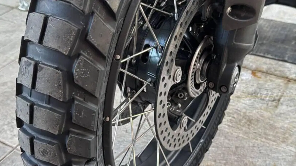 Bmw R 1300 GS Adventure Trophy (2025 - 26)  (4)