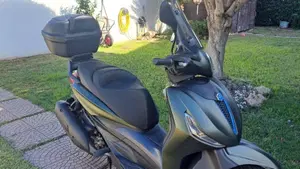 Piaggio Beverly 310 S (2025 - 26)  (4)