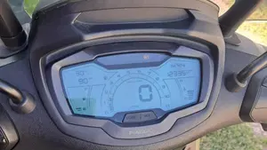 Piaggio Beverly 310 S (2025 - 26)  (6)