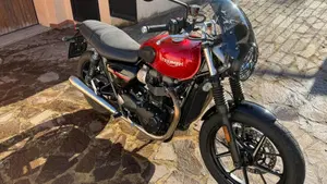 Triumph Street Twin 900 (2019 - 20)  (4)