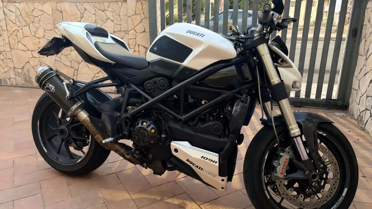 Ducati Streetfighter (2009 - 12) 
