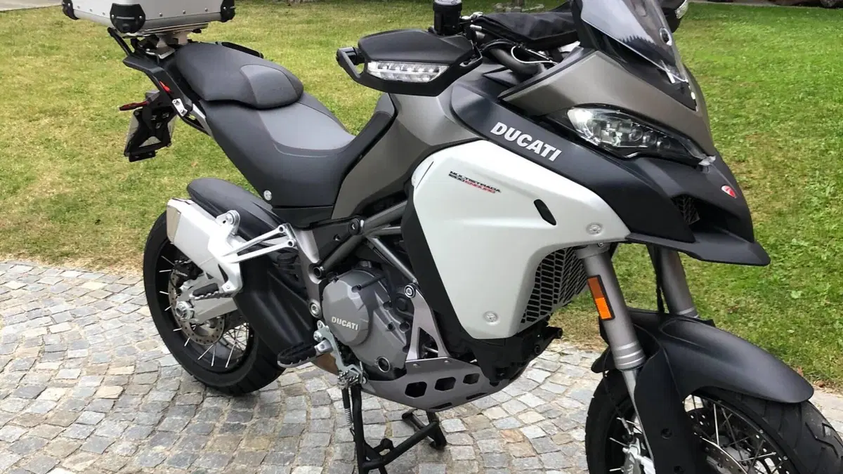 Ducati Multistrada 1200 Enduro (2016 - 18)  (2)