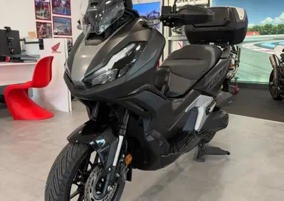 Honda ADV 350 Special Edition (2025 - 26) - Annuncio 10135884