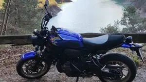 Yamaha XSR 700 (2022 - 26)  (2)