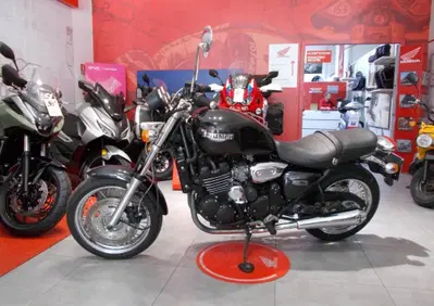 Triumph Legend TT 900 (1998 - 02) - Annuncio 10135872