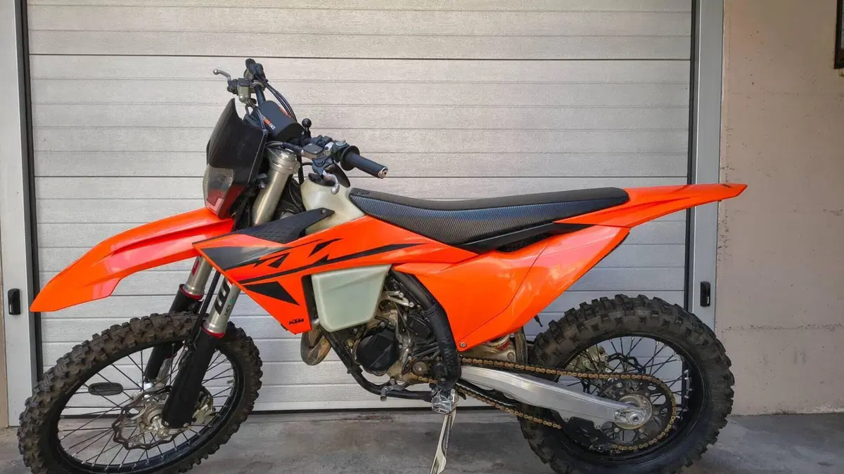 KTM 125 XC-W (2025)  (4)