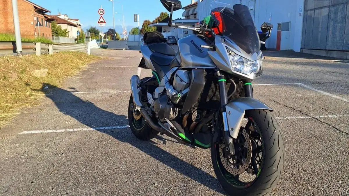 Kawasaki Z 750 (2007 - 14)  (4)