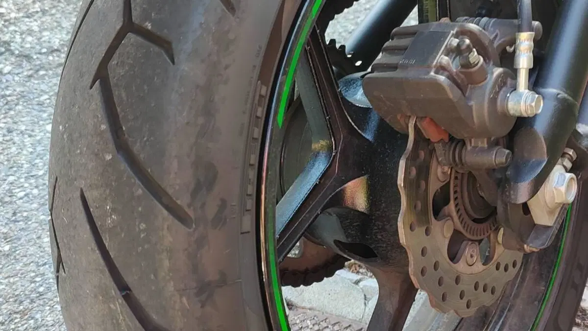 Kawasaki ER-6F ABS (2012 - 16)  (11)