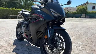 Honda CBR 650 R E-Clutch (2024 - 26) usata
