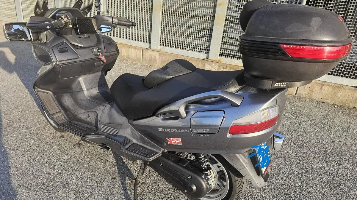 Suzuki Burgman AN 650 Executive ABS (2006 - 12)  (5)