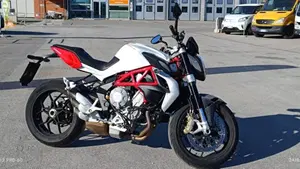 MV Agusta Brutale 800 EAS (2012 - 14)  (6)