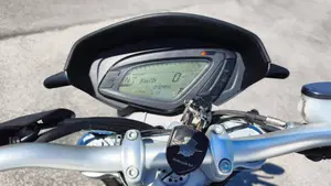 MV Agusta Brutale 800 EAS (2012 - 14)  (10)