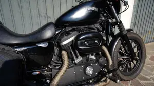 Harley-Davidson 883 Iron (2014 - 16) - XL 883N  (6)