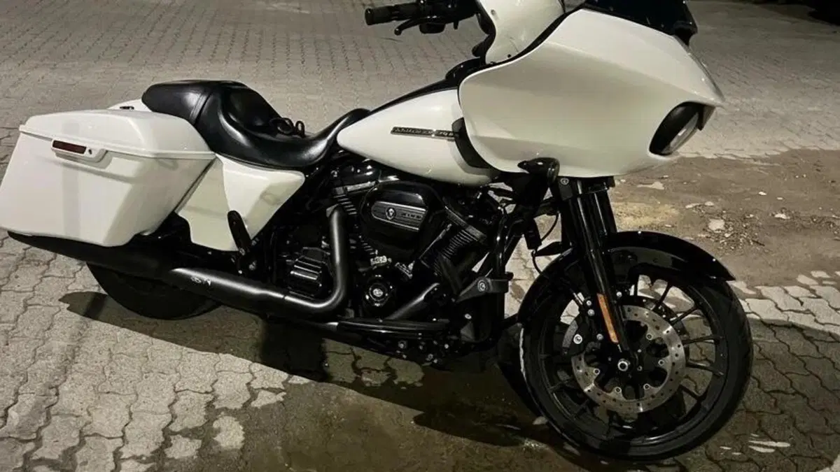 Harley-Davidson 107 Road Glide Special (2017 - 18) - FLTRXS 