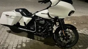 Harley-Davidson 107 Road Glide Special (2017 - 18) - FLTRXS 