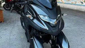 Yamaha Tricity 300 (2021 - 24) 