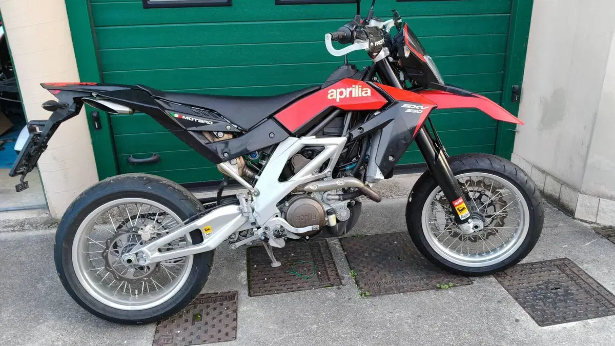 Aprilia RXV 550 (2009 - 14) 