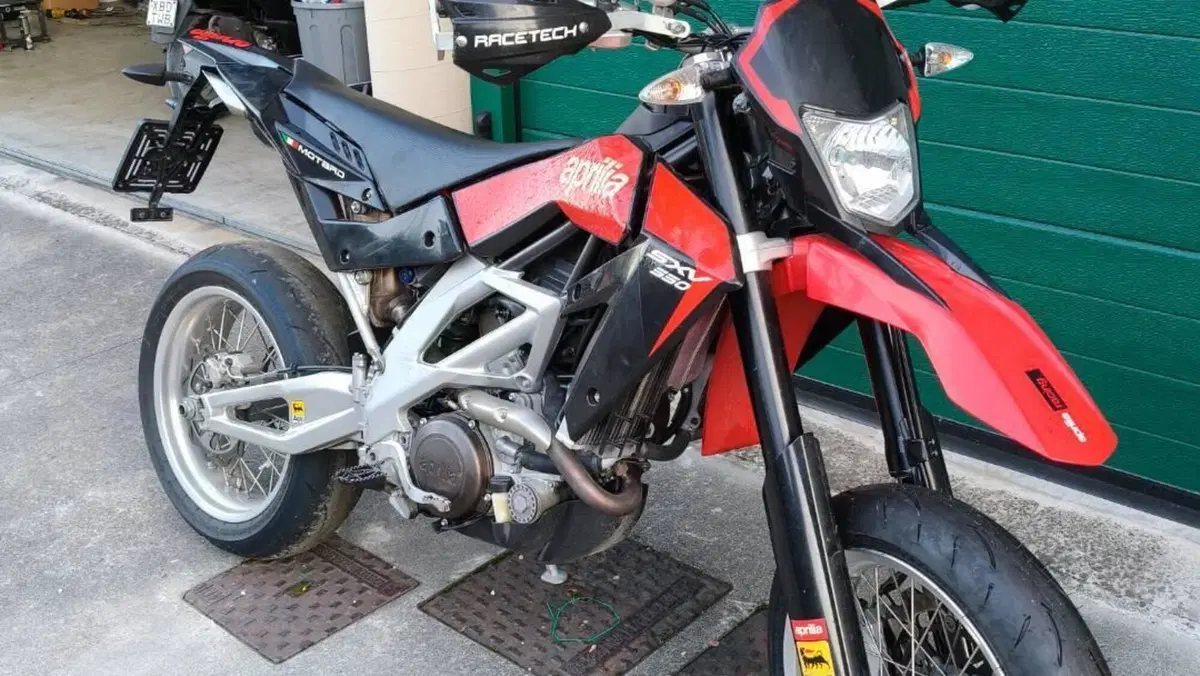 Aprilia RXV 550 (2009 - 14)  (4)